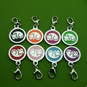 Etiquetas de identificación de mascotas de goteo adhesivo electrochapa polaco de aleación de zinc Suministros para perros