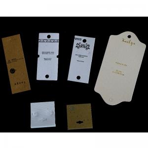 Todo tipo de tarjetas de regalo personalizadas envuelven etiquetas y etiquetas.