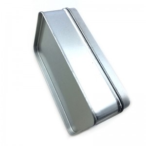 Caja de lata cosmética rectangular de barniz plateado personalizado con logotipo en relieve