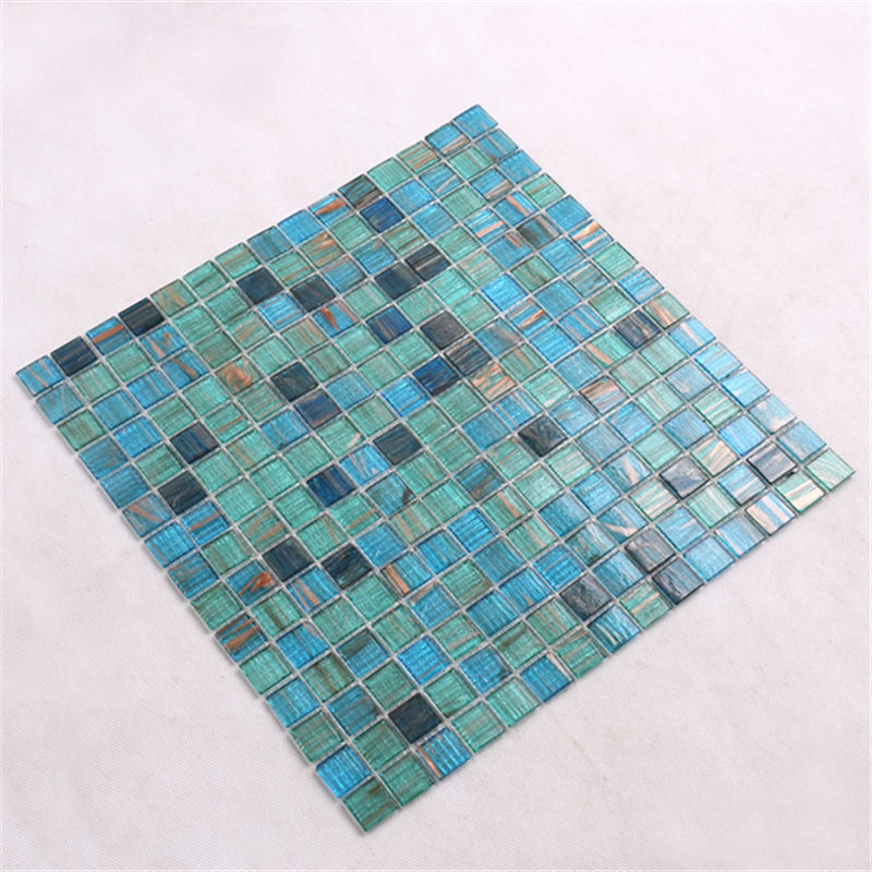 Azulejo de la piscina de mosaico de vidrio de la línea dorada iridiscente en venta