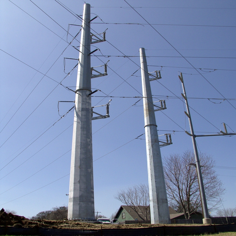 Torre de línea de transmisión de energía eléctrica
