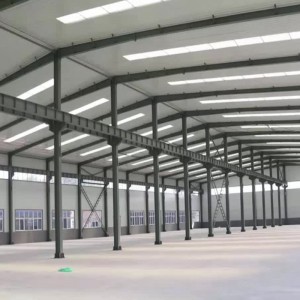 Edificio prefabricado de acero.