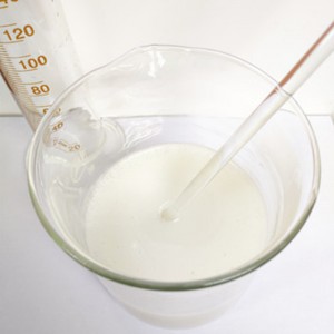 Adhesivos para envoltorios de alimentación con almidón neutral, sacos de cemento / sacos de válvulas