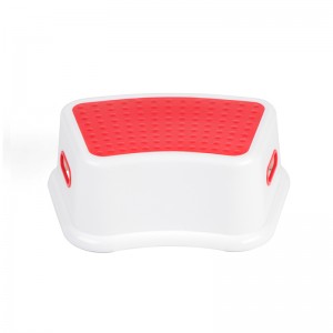 Perfecto para usar en el baño y usar el baño Taburete de seguridad antideslizante para bebés y niños