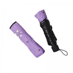 Hermoso paraguas de cambio de color mágico abierto manual de 3 pliegues bajo lluvia