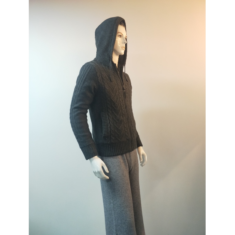 SUDADERA CON CAPUCHA NEGRA RLMS0071F