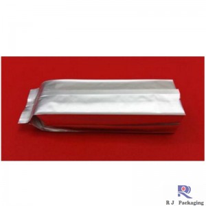 Plata pura y corteza de vaca,bolsas con válvulas de café.