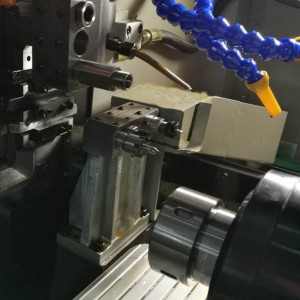 Cabezal de torno de doble husillo CNC