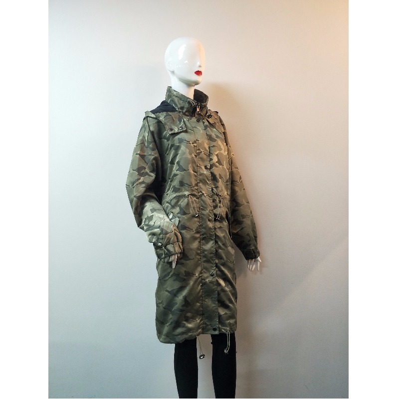 CHAQUETA CON CAPUCHA CAMO PARA SEÑORA RLWJ0020