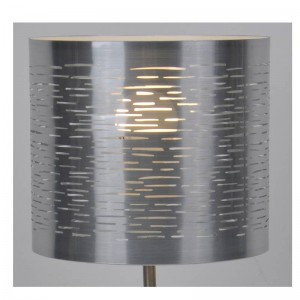 Lámpara de mesa moderna con pantalla de corte láser