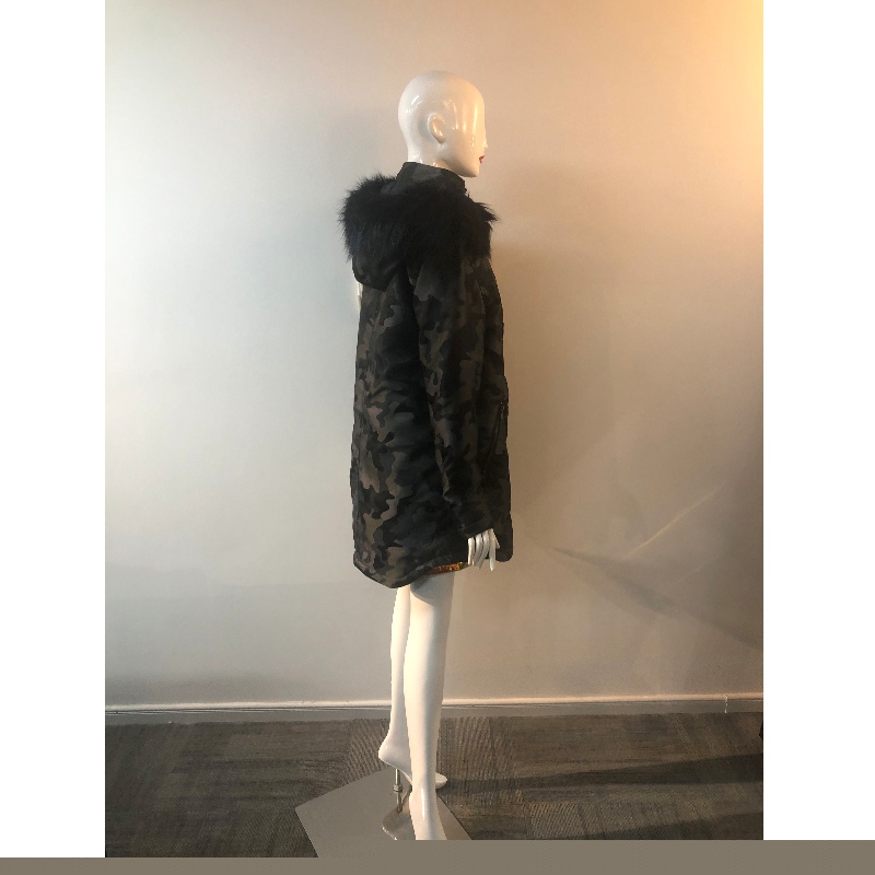 ABRIGO CON CAPUCHA CAMO DE SEÑORA RLWPC0040