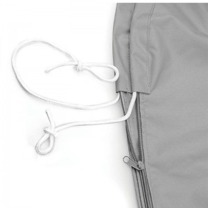 Cubierta del motor a bordo