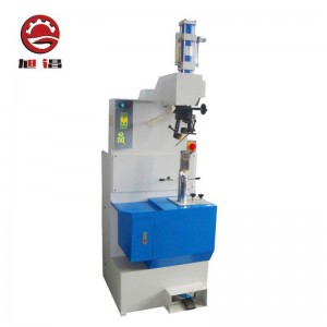 Máquina para clavar tacones automatizada por computadora