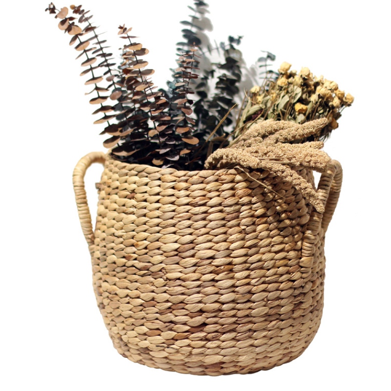 Cesta de almacenamiento tejida de paja