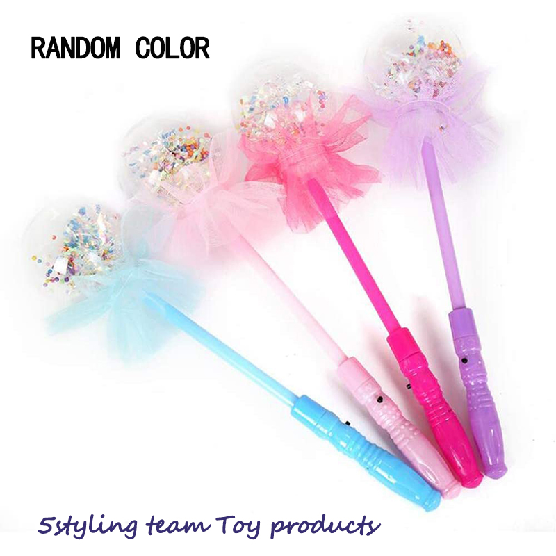 Juguetes luminosos, varitas mágicas, varitas mágicas de siete colores, planetas, ventas de calor, globos nocturnos, pequeños regalos.