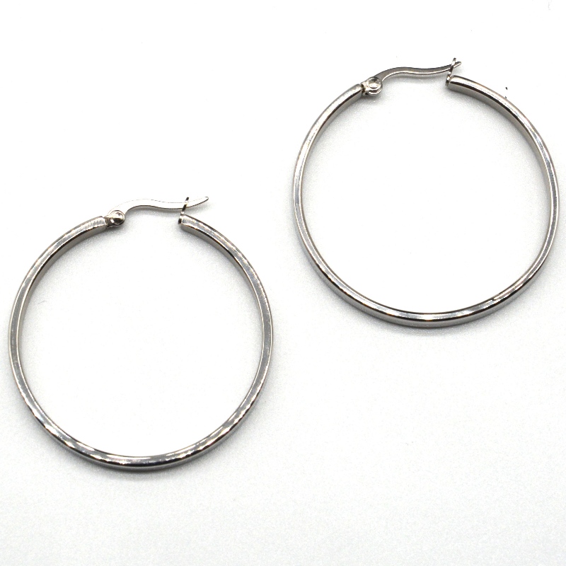 Aretes circulares de acero inoxidable