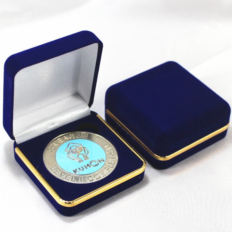 Caja de terciopelo circular D - 17 para investigación, monedas y emblemas, mm.65 * 68 * 29, alrededor de 40 g.