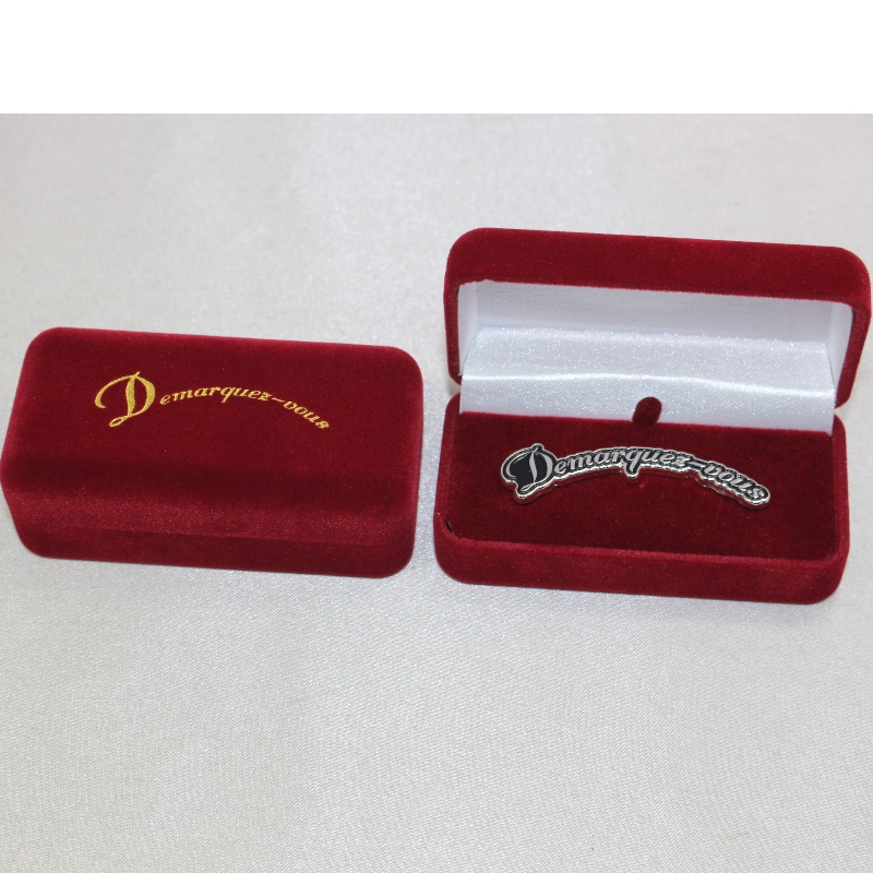 Artículo Caja de terciopelo de forma redonda D-68S para gemelos, alfiler de corbata, insignia, etc. mm. 75 * 38 * 28, pesa alrededor de 30 g