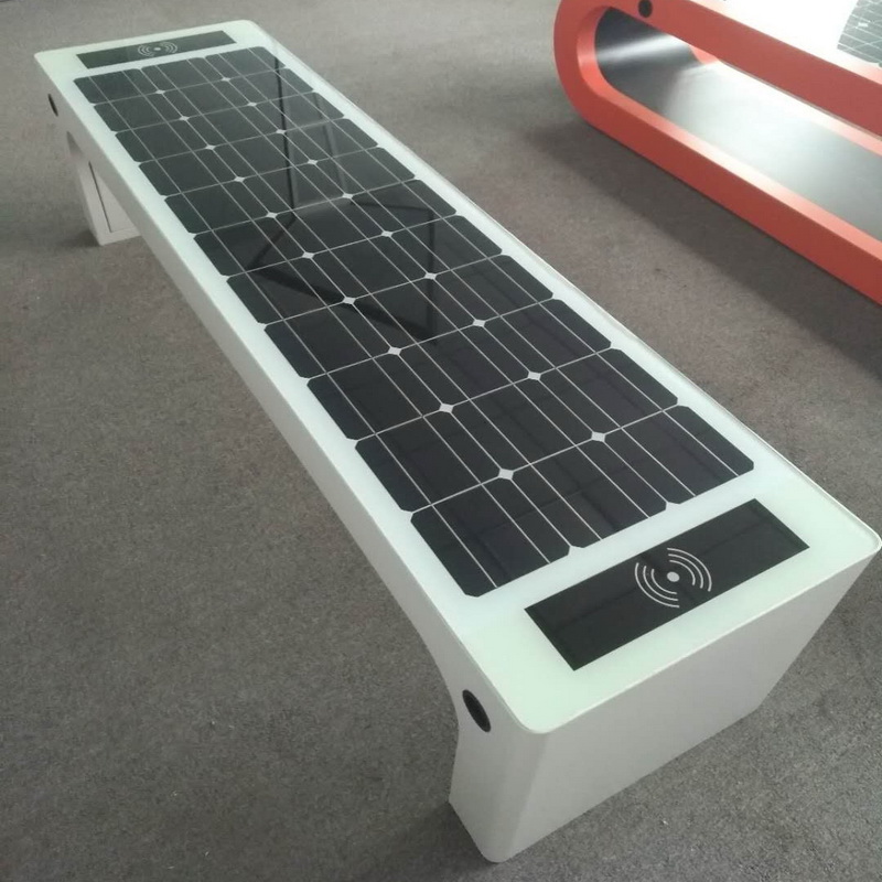 Mejor diseño Color blanco Energía solar Carga móvil WiFi Hotpot Banco de jardín inteligente