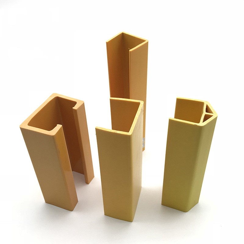 Perfiles de extrusión de plástico de PVC de múltiples formas de U de canal ABS UPVC PP PE personalizados para decoración de protección de máquinas