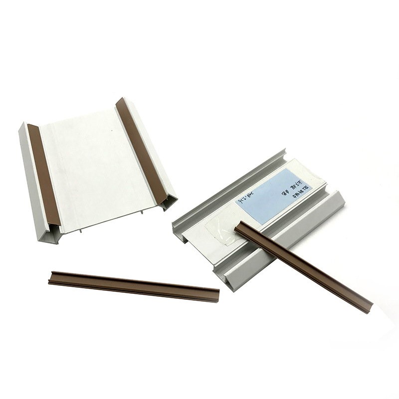 Línea de esquina de PVC Perfil de plástico para material de decoración de contenedores móviles