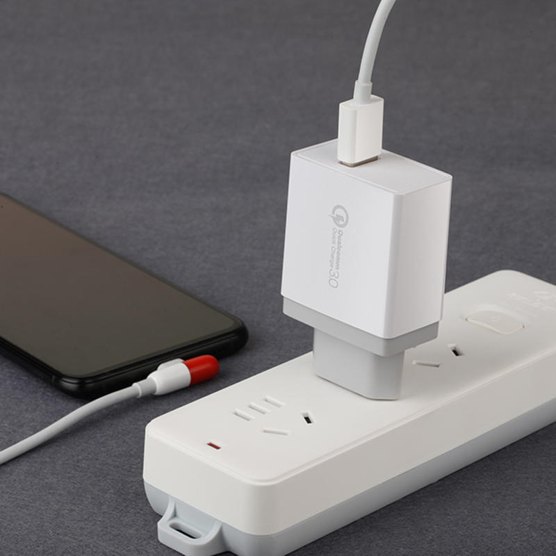 Cargador rápido UK Plug USB Cargador de pared para iPhone UK Plug QC3.0 USB Travel Charger