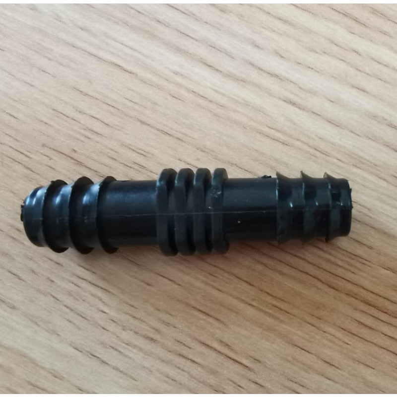 Conexión empotrada para tubería de goteo de PE