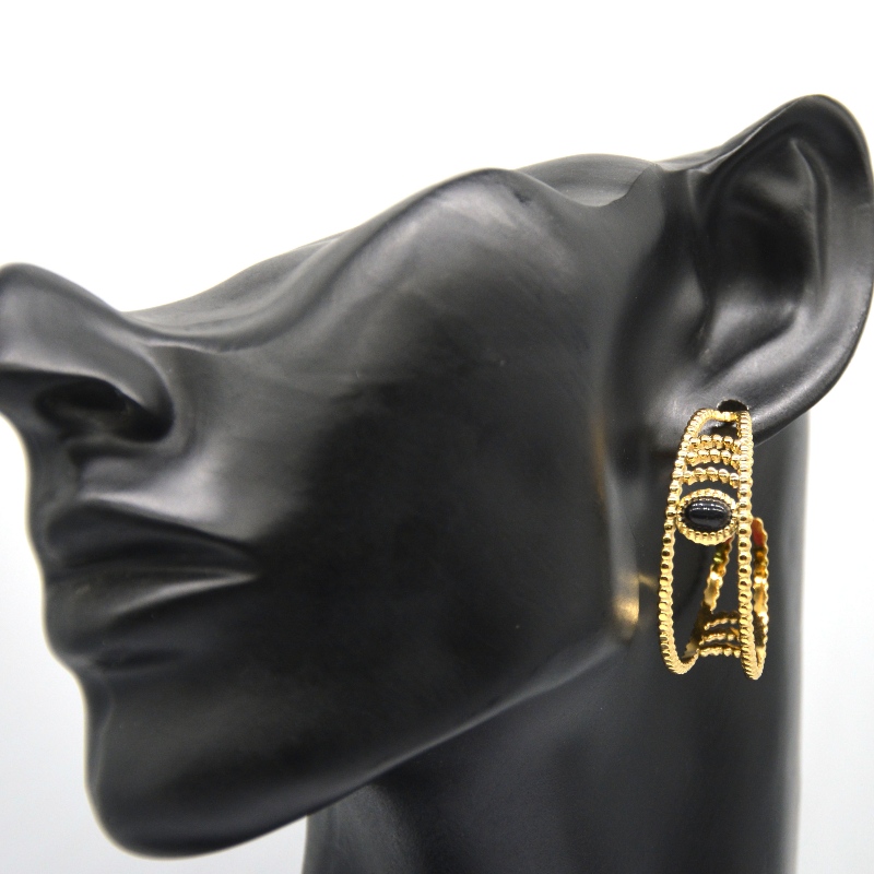 Pendientes de aro de oro, pendientes de aro en forma de C, ágata negra, orejas sensibles femeninas, joyas hipoalergénicas, fábrica de procesamiento de joyas de China Ruifanbao