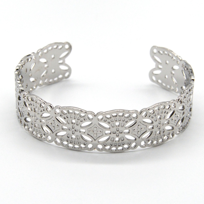 Brazalete, brazaletto.