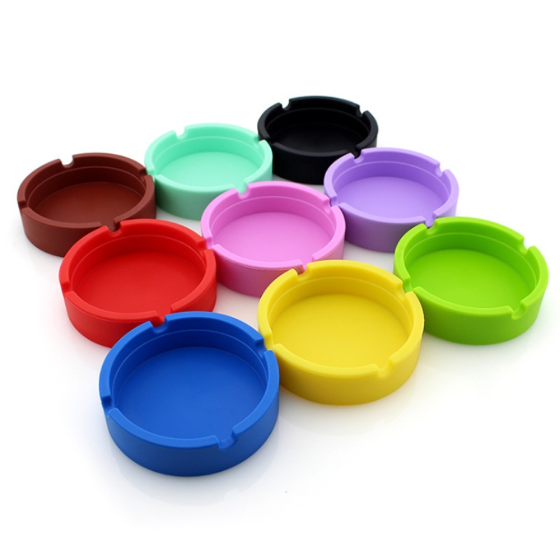 Cenicero redondo pequeño