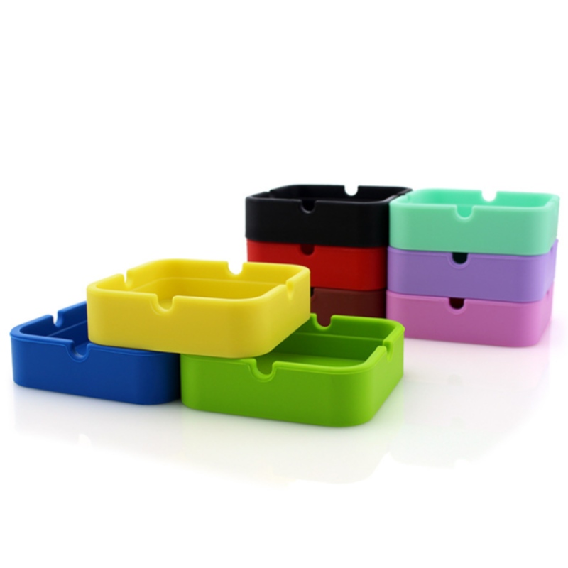 Cenicero cuadrado pequeño