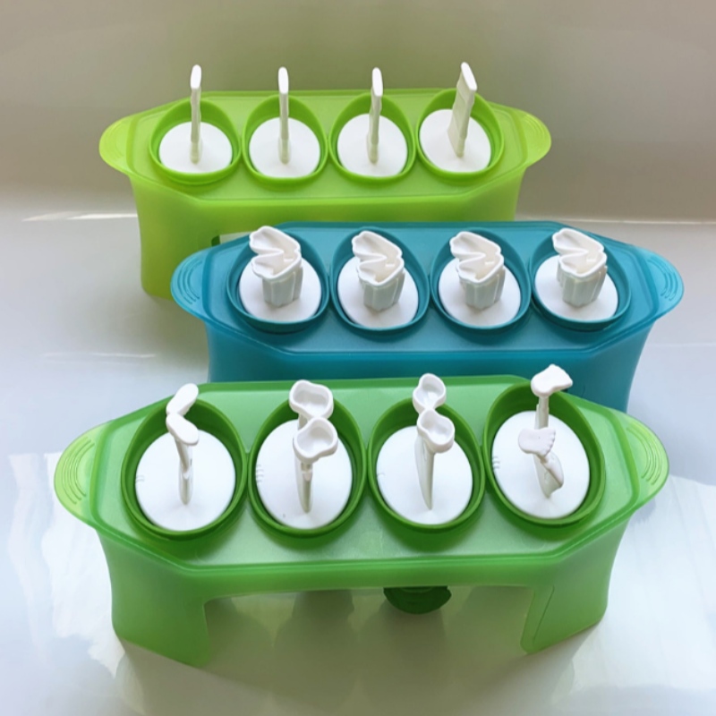 Nuevo modelo de helado de calavera modelo de hombre salvaje zombie paleta de silicona con soporte molde de helado de mano DIY