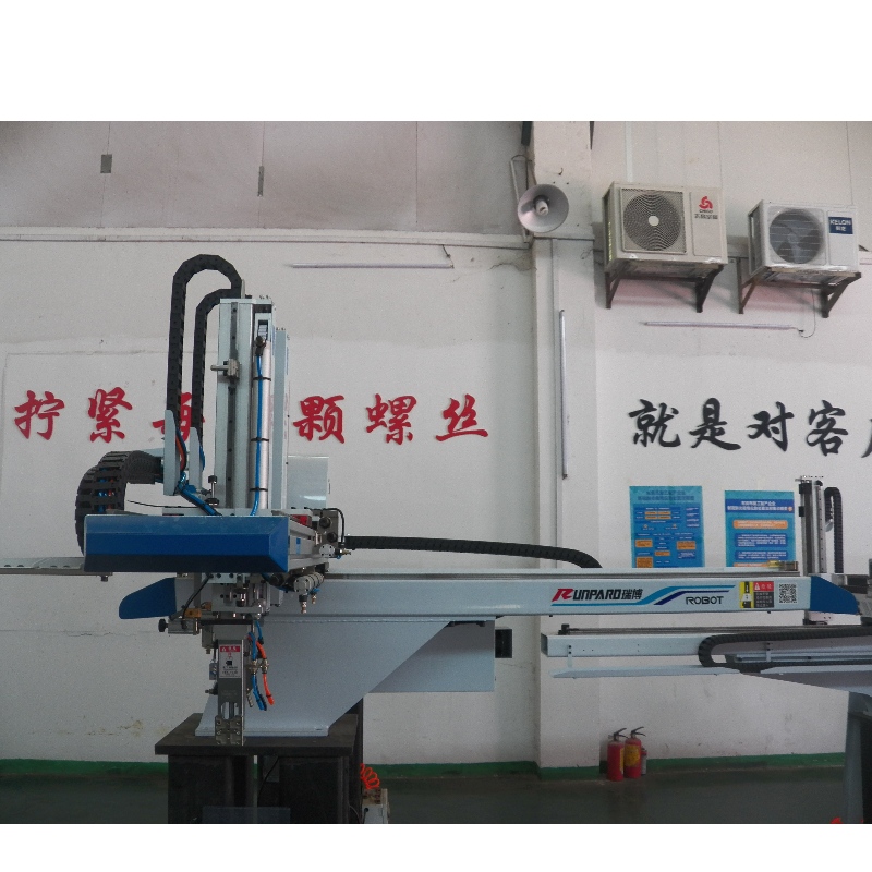 Brazo manipulador neumático o brazo robótico industrial y manipulador robot para máquina de moldeo por inyección de guangdong China