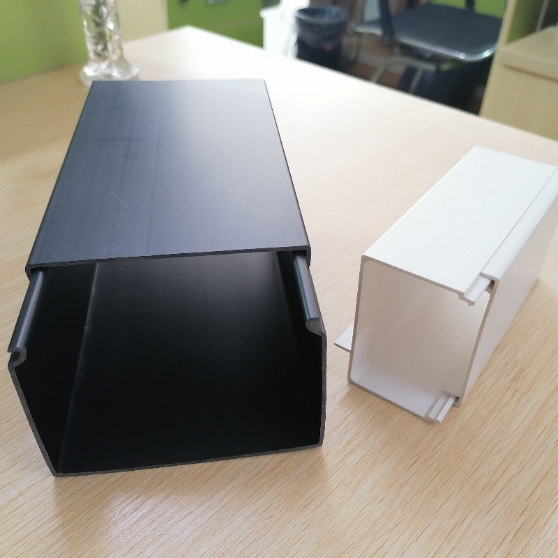 Organizador de cables de canalización de cables de PVC con corrector de cables de PVC personalizado profesional para gestionar el desorden de cables