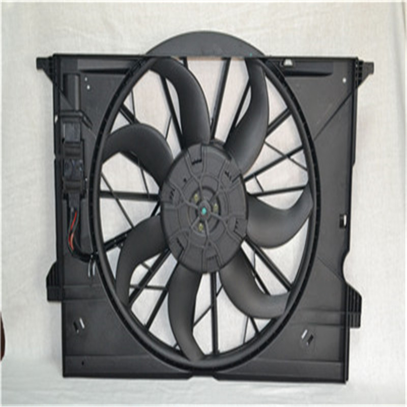 Ventilador del radiador A2115001693