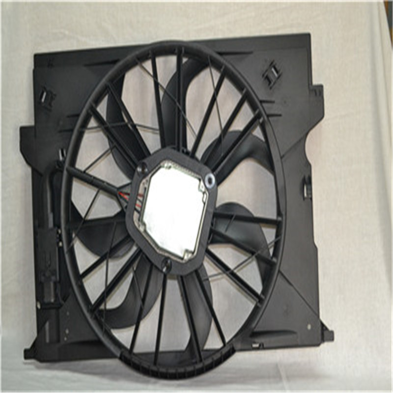 Ventilador del radiador A2115001693