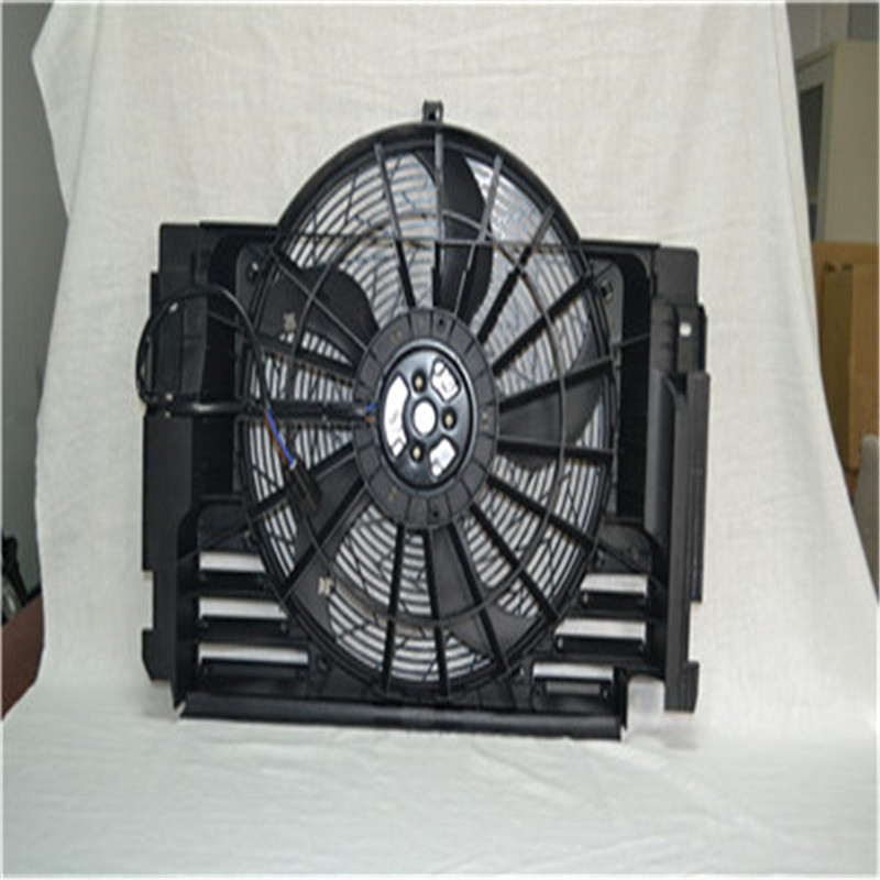 Ventilador del radiador del sistema de enfriamiento 64546921381