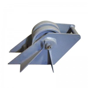 Soldadura de acero inoxidable en el muelle.