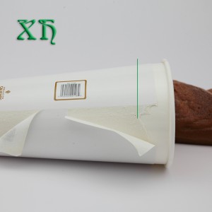 Tazas de café de papel aisladas desechables de doble pared de 20 oz