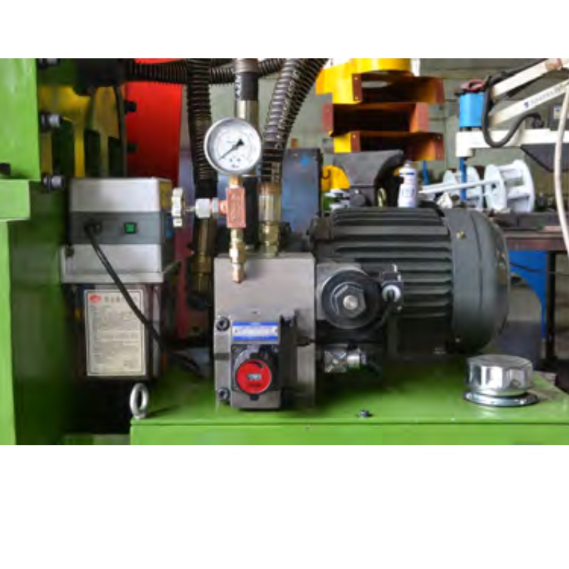 Precio de la máquina de laminación de roscas hidráulica automática de dos ejes Hongbo HB-50 en China diámetro 6-50 mm