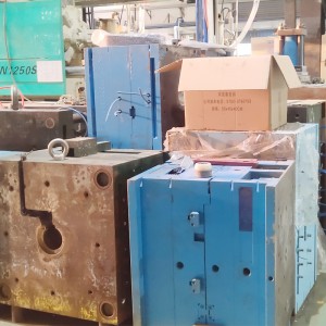 Moldeo por inyección modificado para requisitos particulares de alta calidad de las piezas plásticas de la máquina de ShenZhen Mold