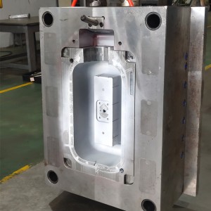 Producción personalizada Mecanizado CNC Inyección Soplado Silicona Molde fundido a presión Piezas de molde Acero para moldes para vehículos