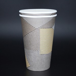 Taza de café desechable de papel de pared simple