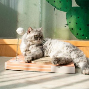 Traje de tablero de arañazos.