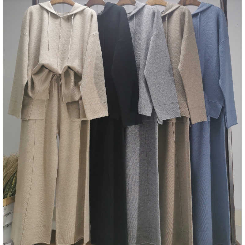 Moda casual suéter de lana simple con capucha de dos piezas 69056