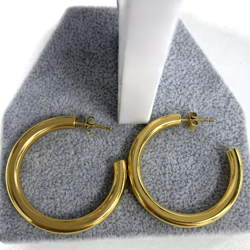 Pendientes sólidos chapados en oro de acero inoxidable/hoops