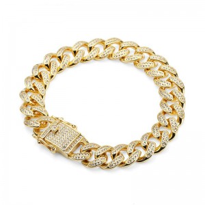 HIP-HOP HABLE está lleno de pulseras de perforación