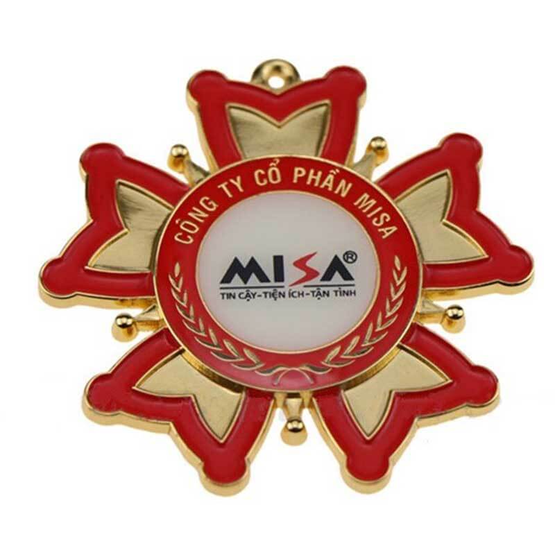 2021 Nuevas medallas de metal Medallas personalizadas Recuerdos de lujo personalizados METALES METALES