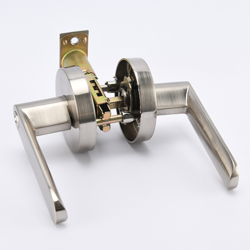 Palanca de puerta de entrada deníquel satinado de servicio pesado R7831, manija de puerta con llave para exterior e interior