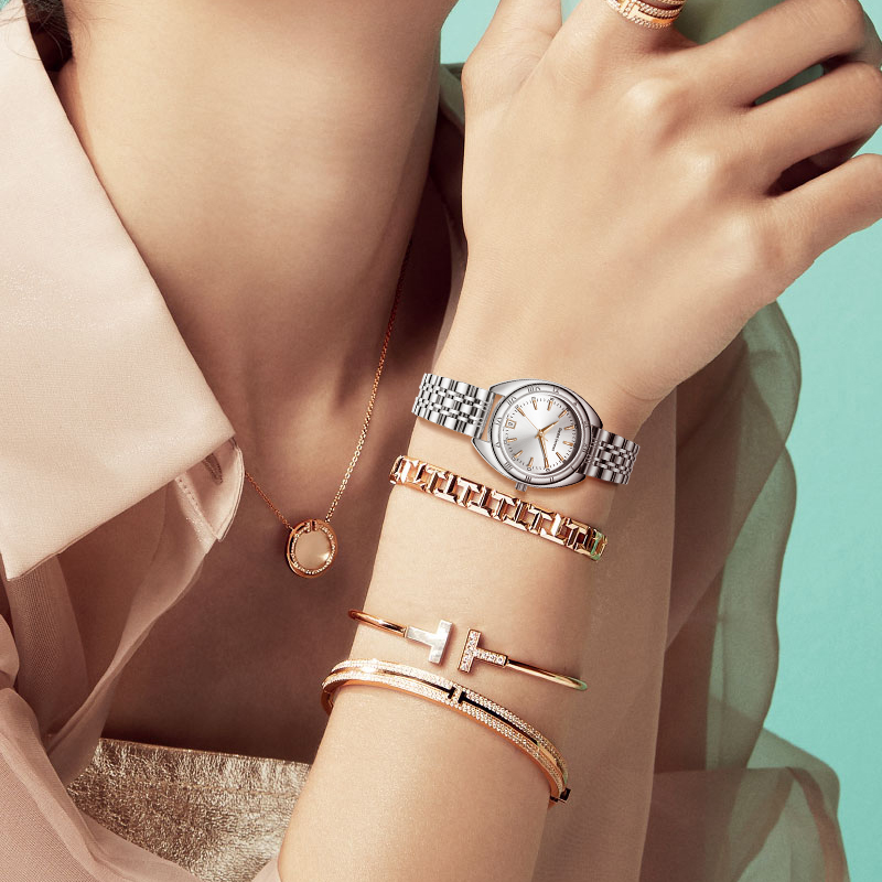 El famoso actor Zoe Kravitz se une a la familia de embajadores de celebridades de Omega